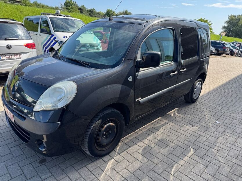 Renault Kangoo 218.000 km 1.999 € dortmund 44369