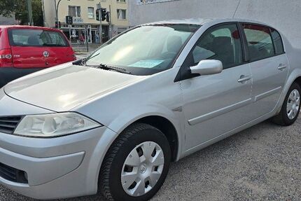 Renault Megane 82.000 km 3.500 € Dortmund 44145