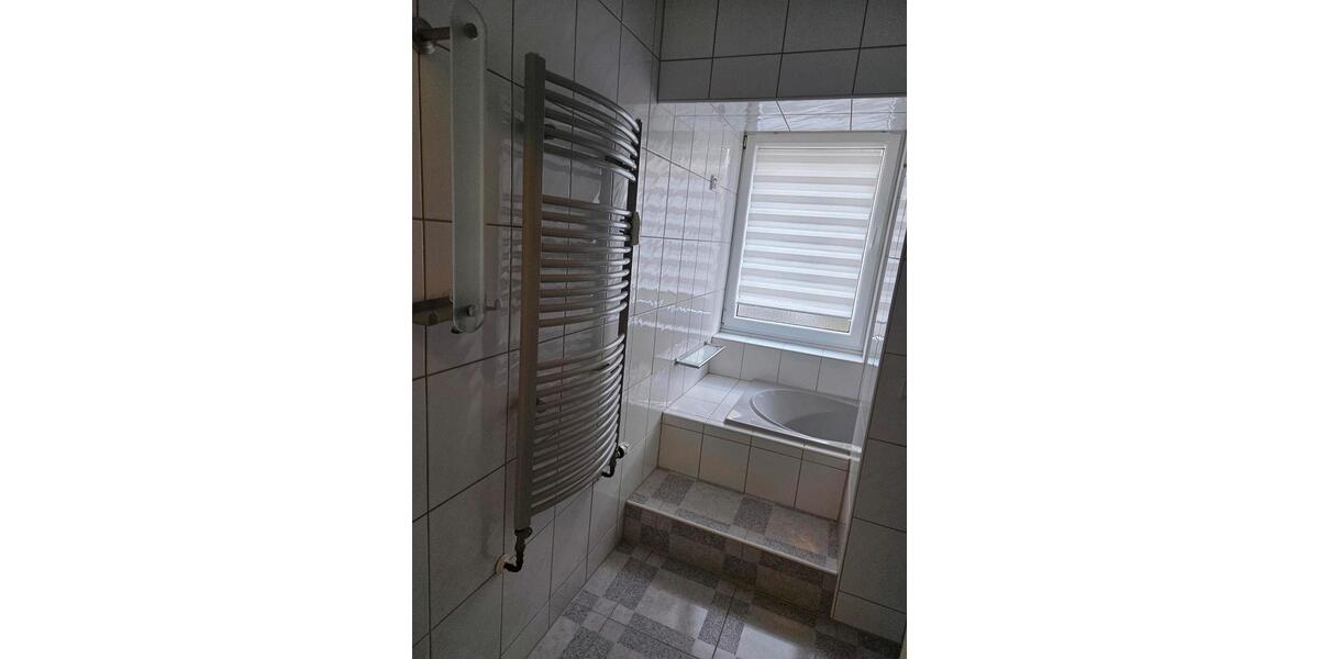 Erdgeschoßwohnung Gelsenkirchen Gelsenkirchen-West - 4.5 Zimmer, 130 m&sup2;, 293.000&euro; | Angebot:26846806