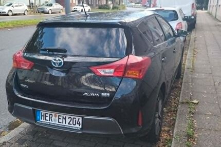 Toyota Auris 170.000 km 9.400 &euro; gelsenkirchen 45884