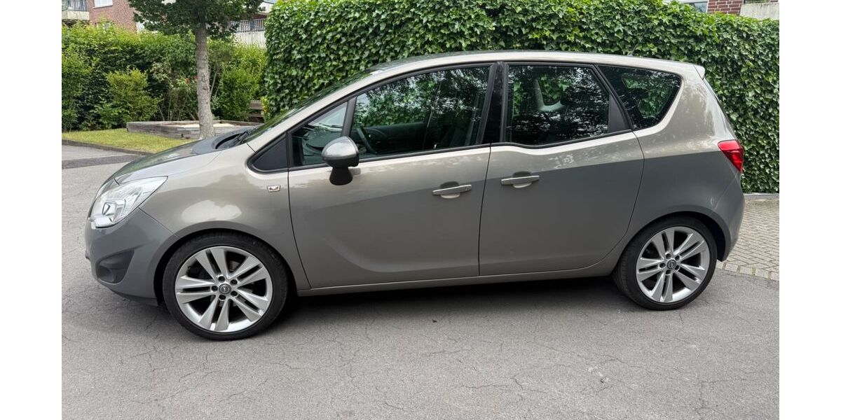 Opel Meriva 82.600 km 6.300 &euro; Gelsenkirchen 45883