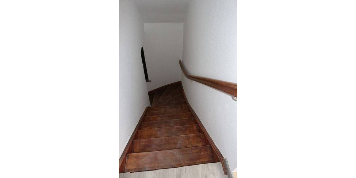 Etagenwohnung Hagen Hohenlimburg - 5 Zimmer, 110 m&sup2;, 800&euro; | Angebot:25707094