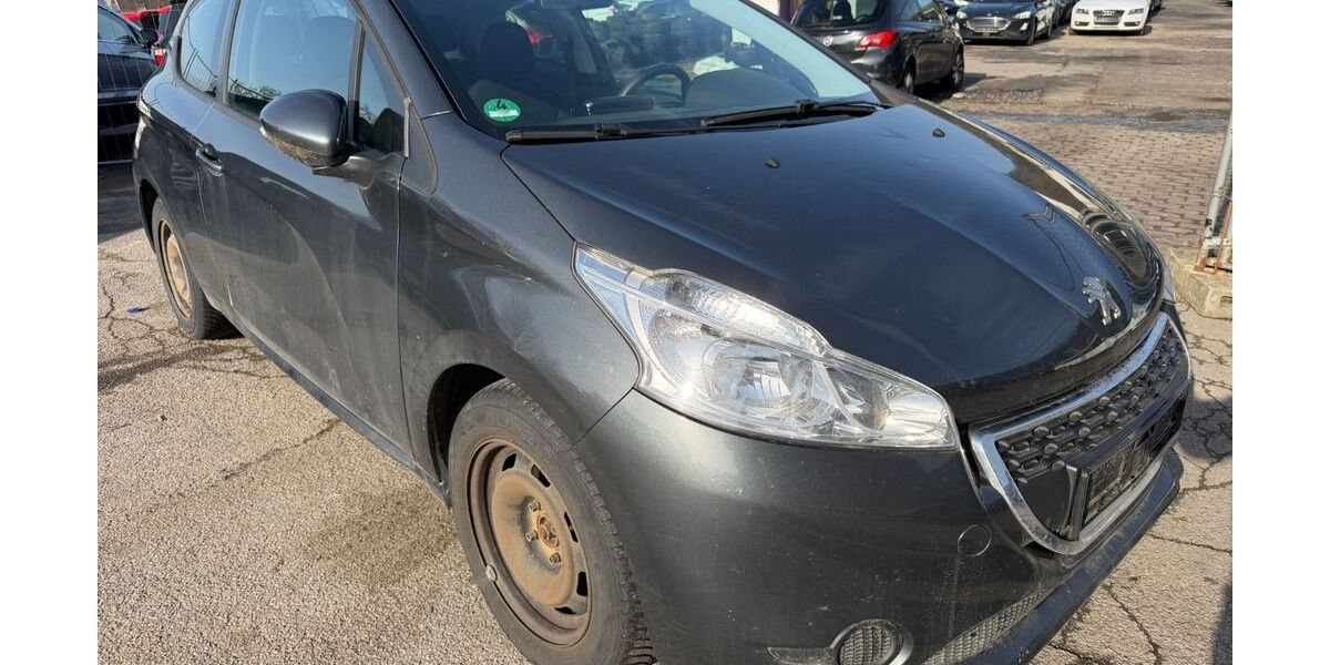 Peugeot 208 204.497 km 1.590 &euro; wuppertal 42285