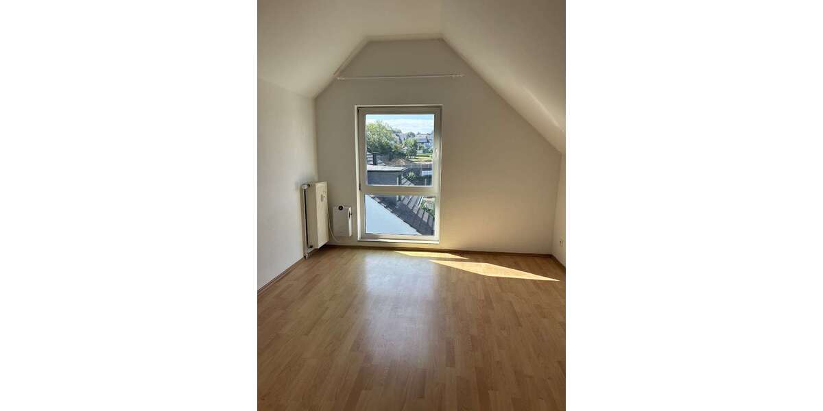 Etagenwohnung Wuppertal Vohwinkel - 3 Zimmer, 76 m&sup2;, 615&euro; | Angebot:27141937