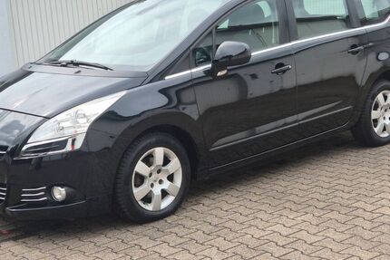 Peugeot 5008 275.000 km 3.799 € Lünen 44532