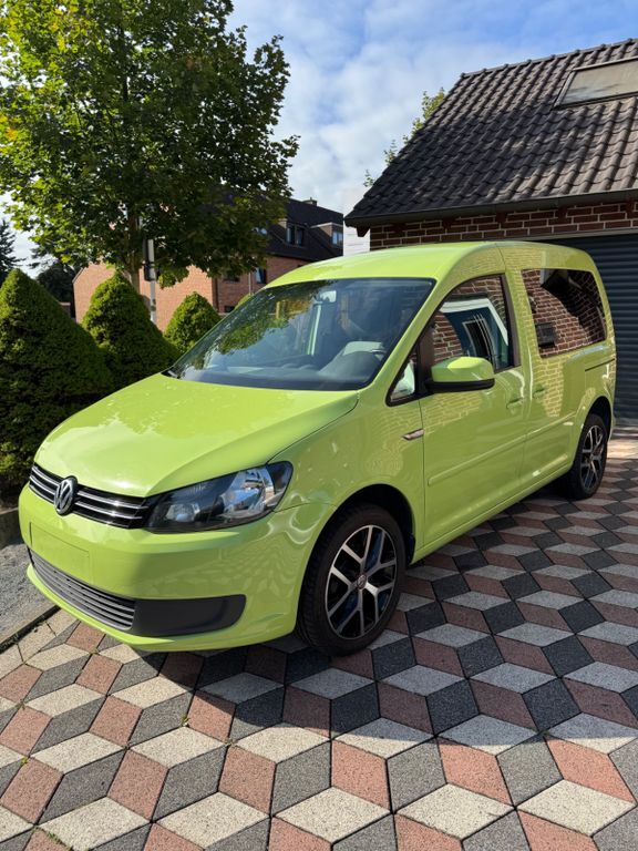 VW Caddy 154.000 km 10.500 € Marl 45770