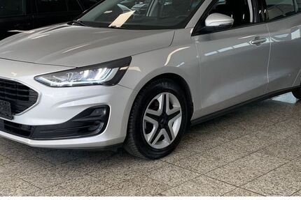 Ford Focus 76.800 km 11.985 &euro; Wuppertal 42329