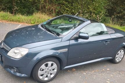 Opel Tigra 187.000 km 2.750 &euro; Bottrop 46244