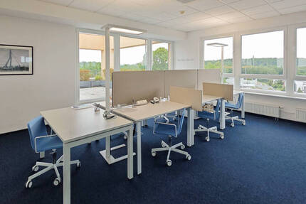 Buchen Sie einen reservierten Coworking-Arbeitsplatz oder Hot Desk in HQ Rheinelbe Park zimmer