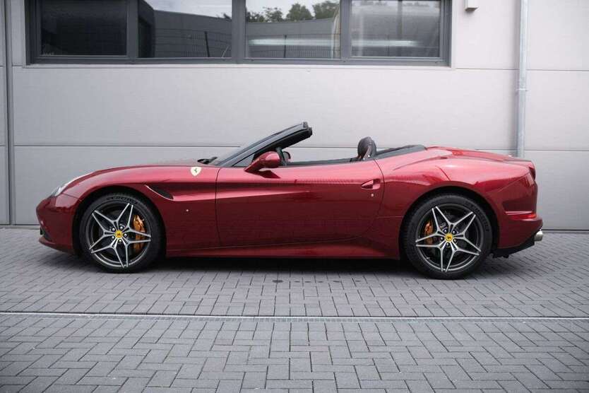 Ferrari California 9.640 km 133.900 € Holzwickede 59439