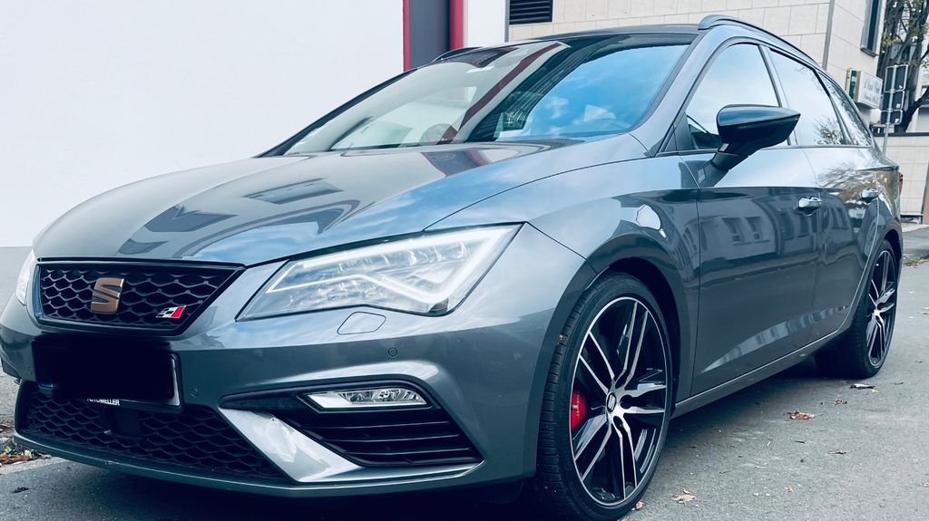 Seat Leon 66.400 km 22.850 &euro; Schwerte 58239