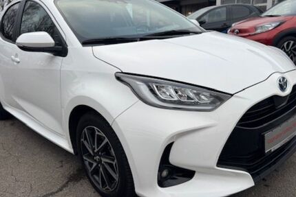 Toyota Yaris 24.797 km 19.900 &euro; Gelsenkirchen 45891