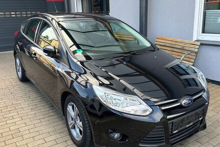 Ford Focus 98.000 km 2.650 &euro; Schwerte 58239