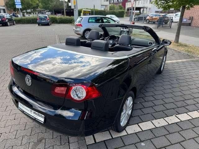 VW Eos 123.280 km 7.998 € Essen 45327