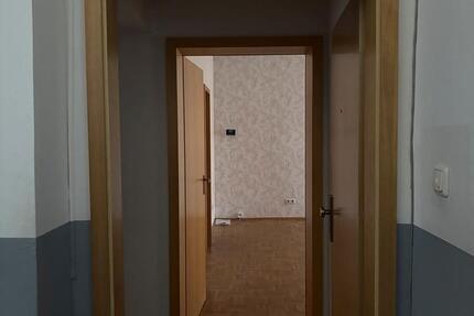 Helle 3-Zimmer-Wohnung mit Bad & Hofzugang – ab Februar – Herne 1 zimmer