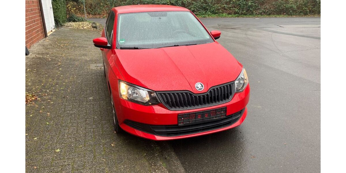 Skoda Fabia 26.600 km 10.500 &euro; Selm 59379