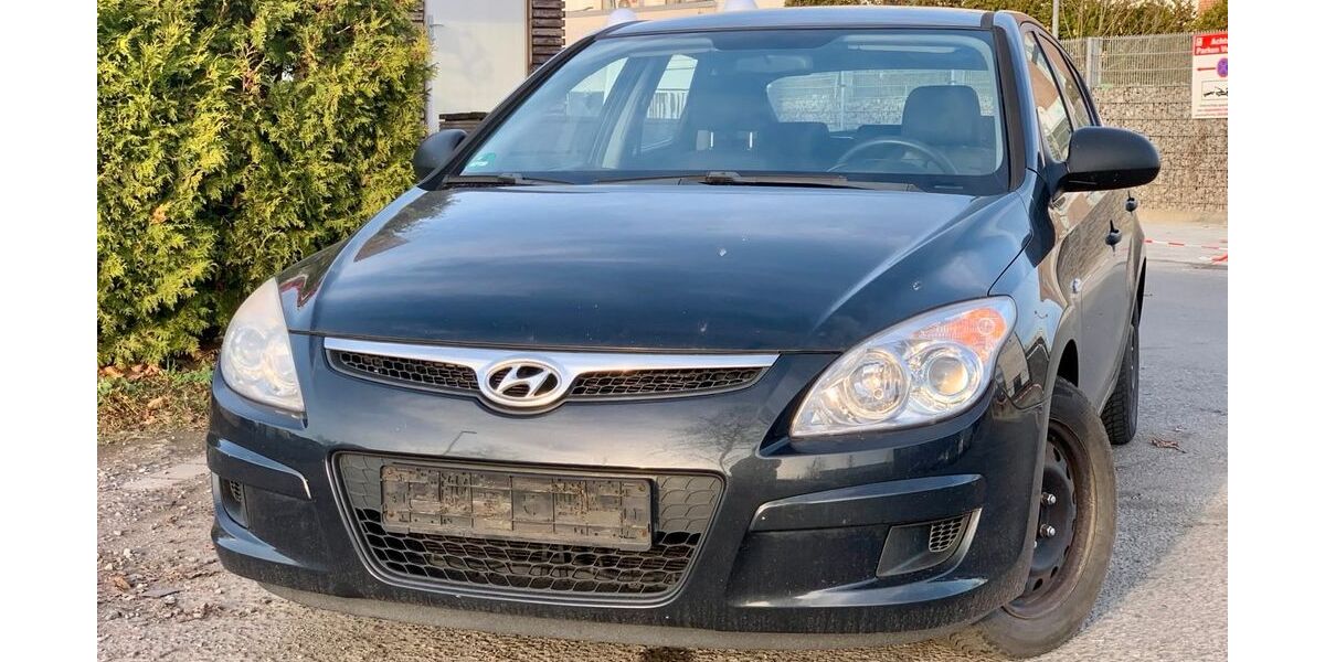 Hyundai i30 249.787 km 1.100 &euro; Gelsenkirchen 45884