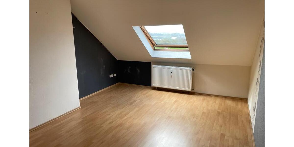Dachgeschoßwohnung Bochum Bochum-Südwest - 4 Zimmer, 70 m&sup2;, 725&euro; | Angebot:26359725