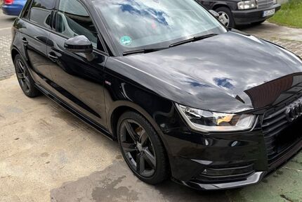 Audi A1 65.000 km 15.700 &euro; Marl 45770