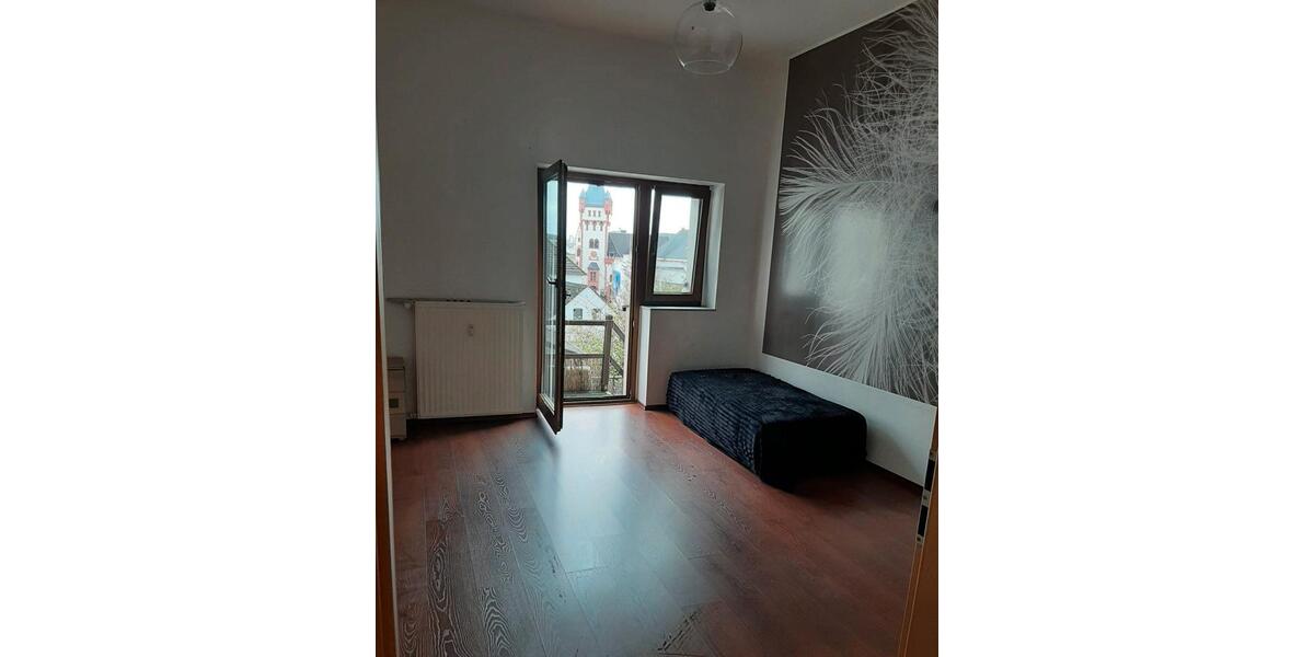 Etagenwohnung Dortmund Hörde - 3 Zimmer, 106 m&sup2;, 1.099&euro; | Angebot:26426289