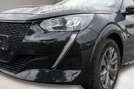 Peugeot 208 35.411 km 17.485 &euro; Gelsenkirchen 45881