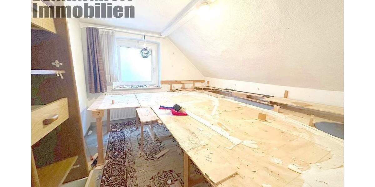 Mehrfamilienhaus, Wohnhaus Holzwickede - 7 Zimmer, 189 m&sup2;, 269.000&euro; | Angebot:24710488