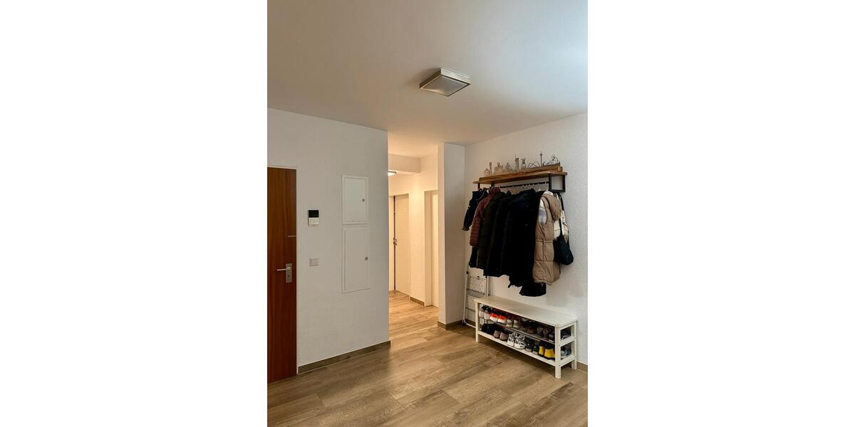 Etagenwohnung Essen Stadtbezirk VI - 4 Zimmer, 99 m&sup2;, 299.000&euro; | Angebot:25050114