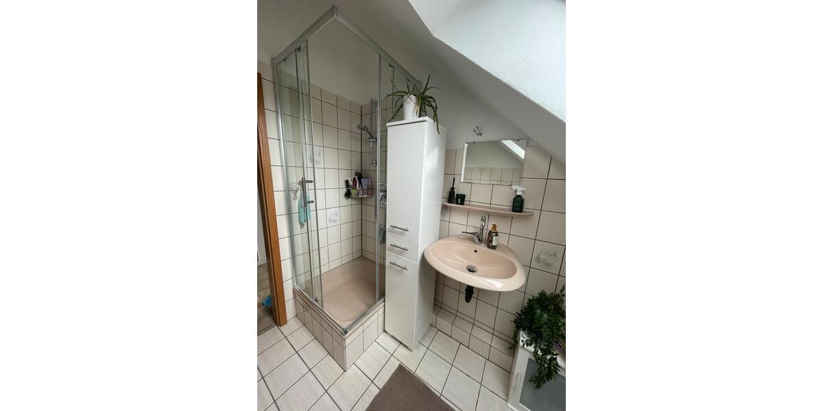 Dachgeschoßwohnung Bochum Bochum-Südwest - 2 Zimmer, 49 m&sup2;, 545&euro; | Angebot:25484266