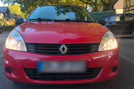 Renault Clio 127.500 km 1.500 &euro; Gelsenkirchen 45899