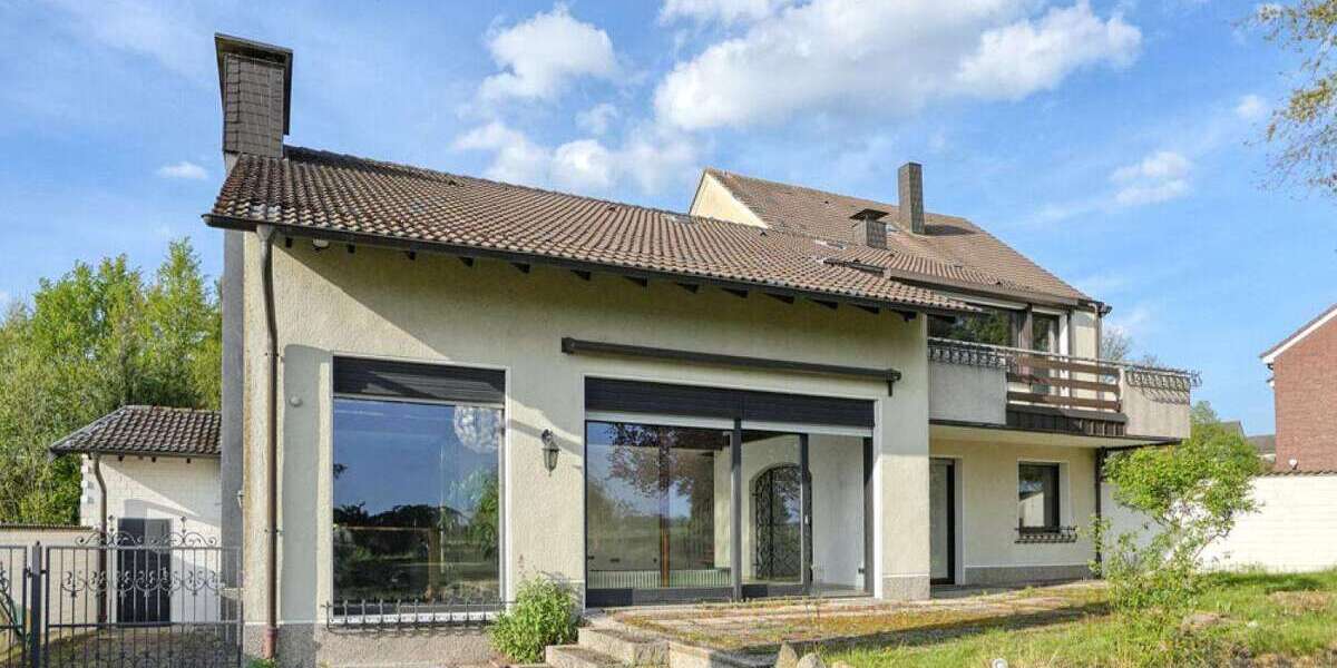 Haus zum Kaufen in Bochum 725.000 € 243 m² 6 zimmer