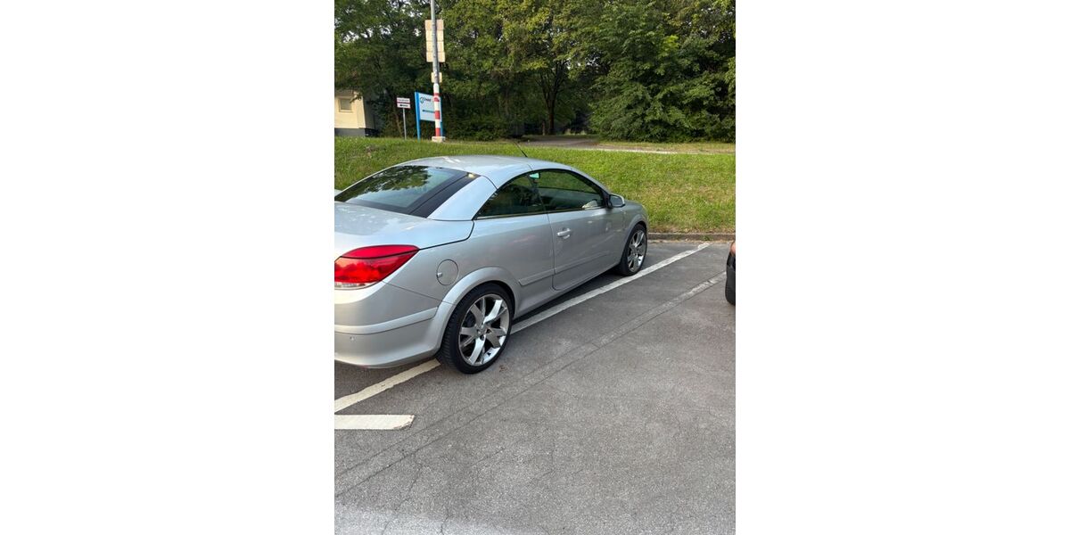 Opel Astra 198.000 km 2.999 &euro; Heiligenhaus 42579