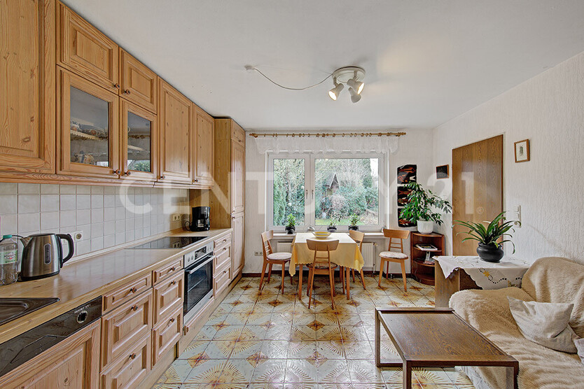 Gartenparadies mit kleiner Doppelhaushälfte 2 zimmer