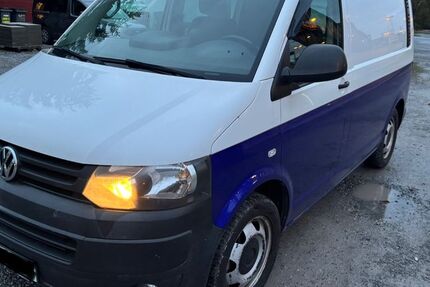VW T5 Transporter 186.641 km 12.999 &euro; Bochum 44879