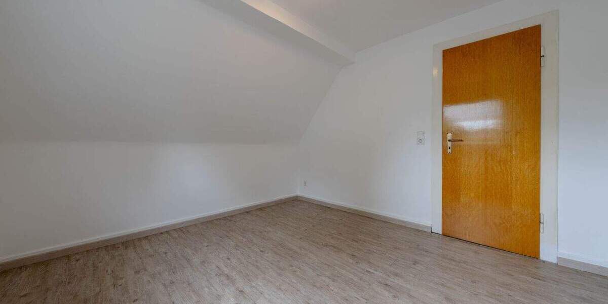 Doppelhaushälfte Lünen Brambauer - 3 Zimmer, 66 m&sup2;, 239.000&euro; | Angebot:25628679