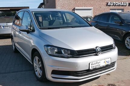 VW Touran 107.153 km 14.990 € Selm 59379