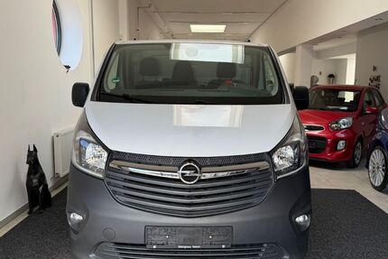 Opel Vivaro 99.000 km 11.999 € Schwerte 58239