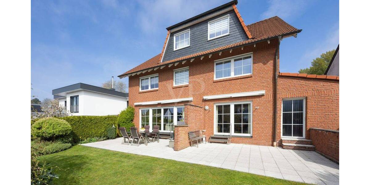 Doppelhaushälfte Velbert Mitte - 5 Zimmer, 196 m&sup2;, 598.000&euro; | Angebot:22432585