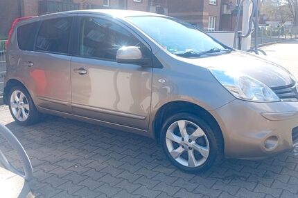 Nissan Note 136.800 km 2.700 &euro; Essen 45327
