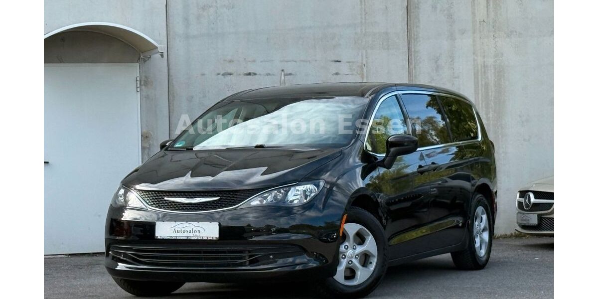 Chrysler Pacifica 25.587 km 26.890 &euro; Essen 45141