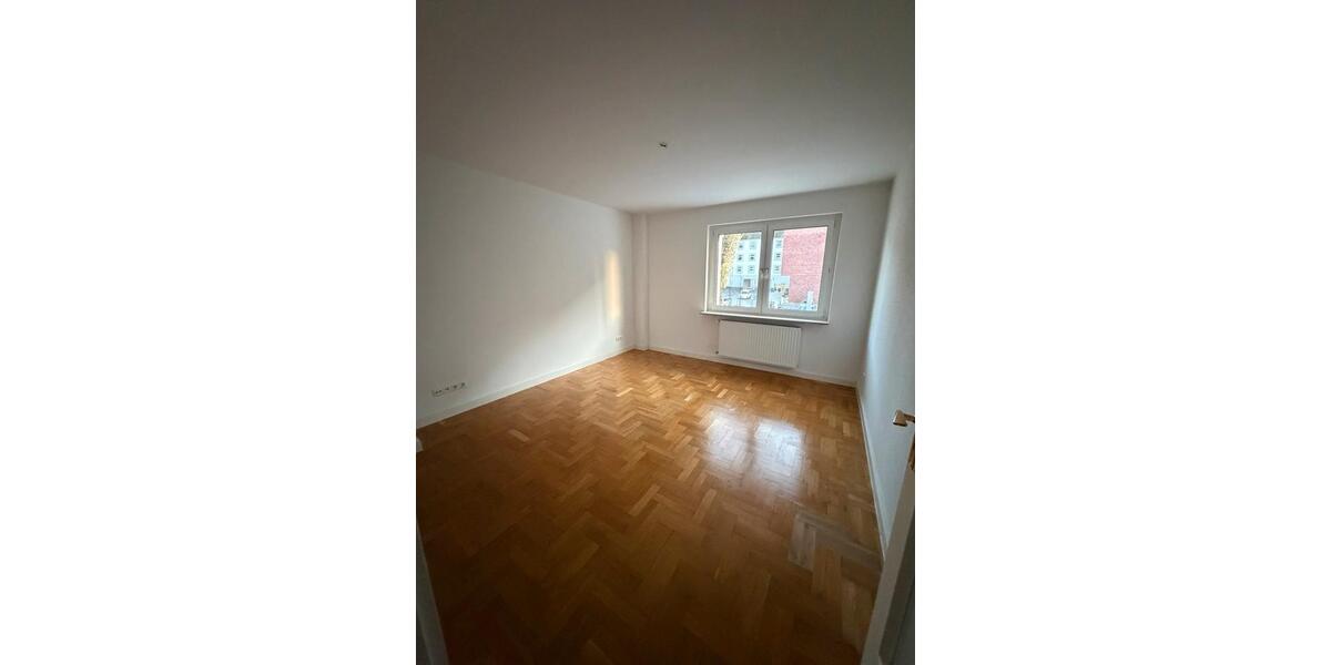 Etagenwohnung Dortmund Innenstadt West - 3 Zimmer, 65 m&sup2;, 600&euro; | Angebot:25558970