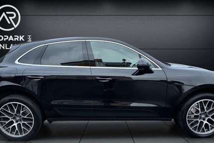 Porsche Macan 95.211 km 37.950 &euro; Bochum 44866
