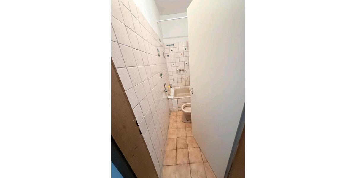 Dachgeschoßwohnung Bochum Bochum-Mitte - 3 Zimmer, 47 m&sup2;, 550&euro; | Angebot:25751677