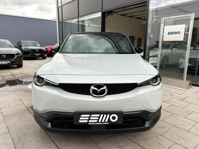 Mazda MX-30 11.288 km 16.790 € Oberhausen 46149