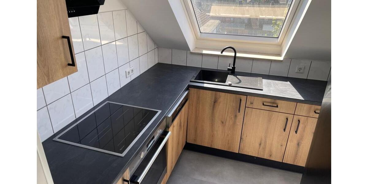 Dachgeschoßwohnung Bochum Günnigfeld - 2.5 Zimmer, 80 m&sup2;, 560&euro; | Angebot:26644900