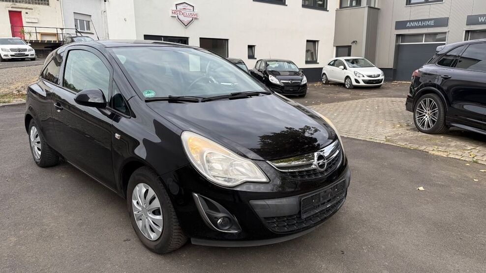 Opel Corsa 180.000 km 2.890 € Dortmund 44147