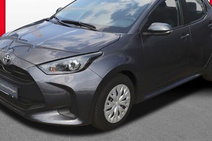Toyota Yaris 9.514 km 16.849 € Marl 45772