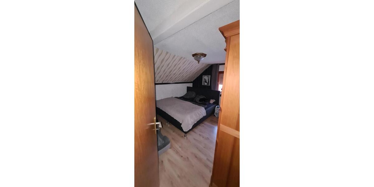 Einfamilienhaus Castrop-Rauxel Deinighausen - 6 Zimmer, 143 m&sup2;, 285.000&euro; | Angebot:25824442