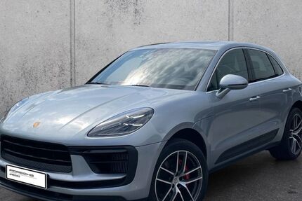 Porsche Macan 21.758 km 70.480 € Recklinghausen 45665