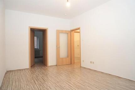 !!!Tolle Erdgeschosswohnung, ebenerdige Dusche - Laminat - Einzug sofort möglich!!! 2 zimmer