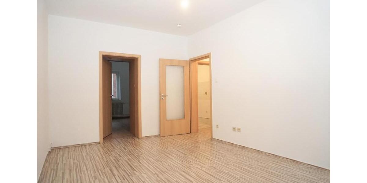 !!!Tolle Erdgeschosswohnung, ebenerdige Dusche - Laminat - Einzug sofort möglich!!! 2 zimmer